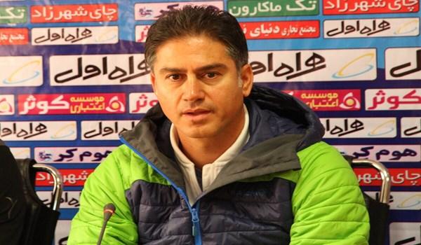 باشگاه استقلال تهران از مربی پیکان شکایت می کند