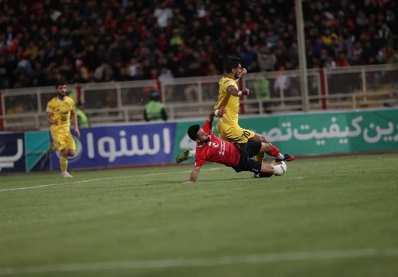 اعتراض باشگاه سپاهان به داوری بازی با تراکتور 