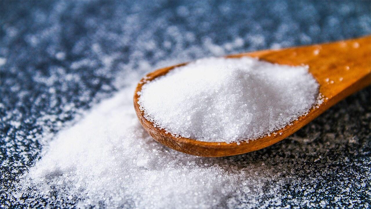 آیا نمک واقعا باعث کاهش وزن می‌شود؟