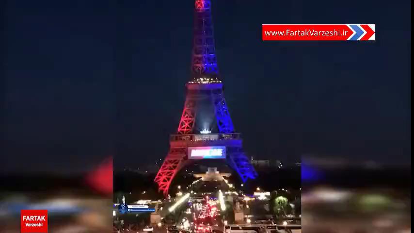 خوشامدگویی پاریسی ها به نیمار بوسیله برج ایفل + فیلم