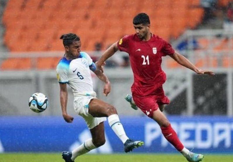 جام جهانی زیر ۱۷ سال| لغزش بد موقع ایران مقابل انگلیس