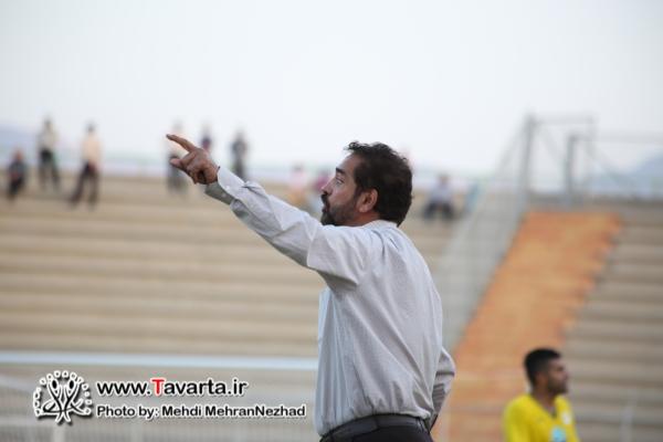 مهابادی برد تا در اراک بماند/ تیم فیروز کریمی ضعیف شده است!