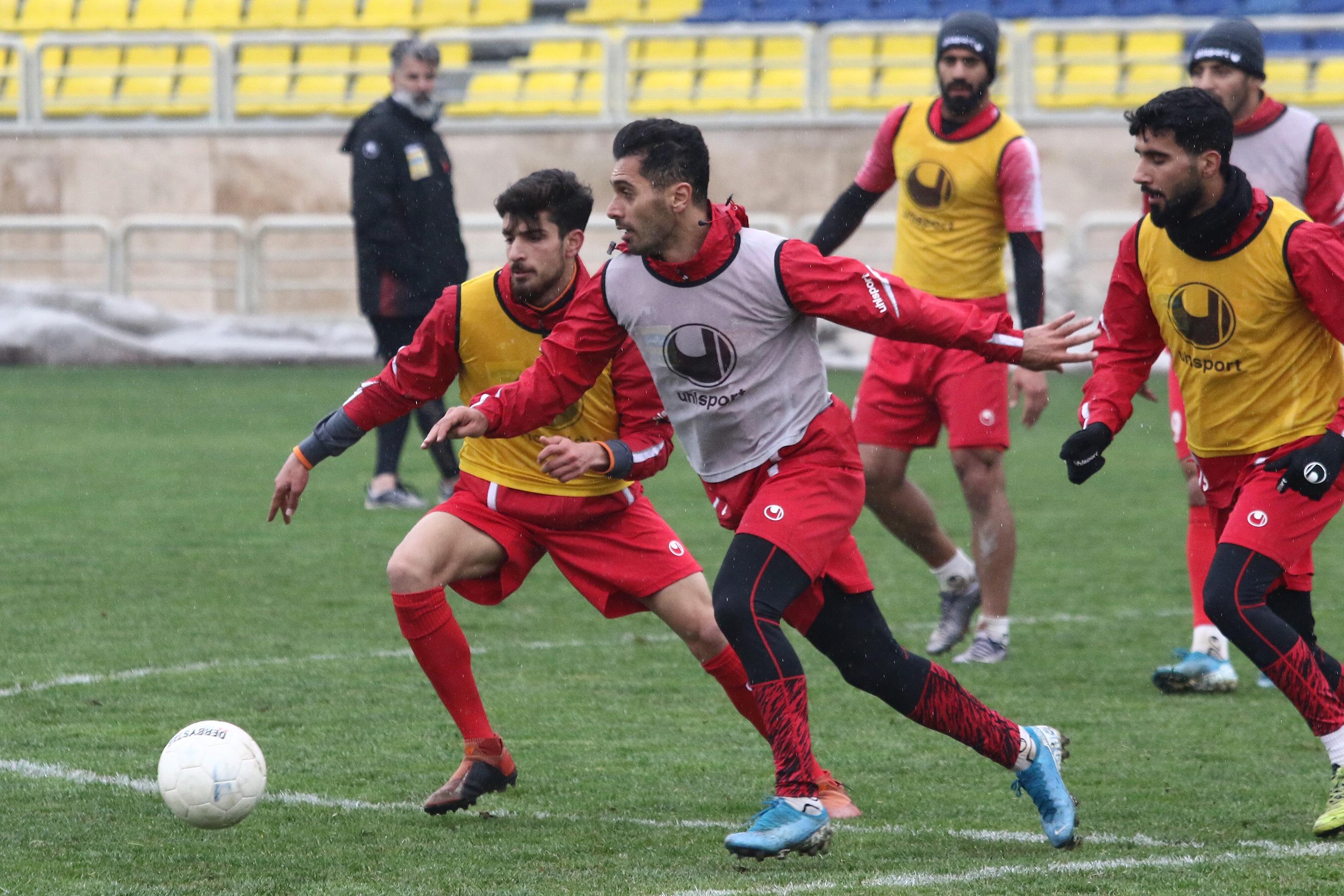 تمرین سبک پرسپولیسی ها در ورزشگاه شهید کاظمی