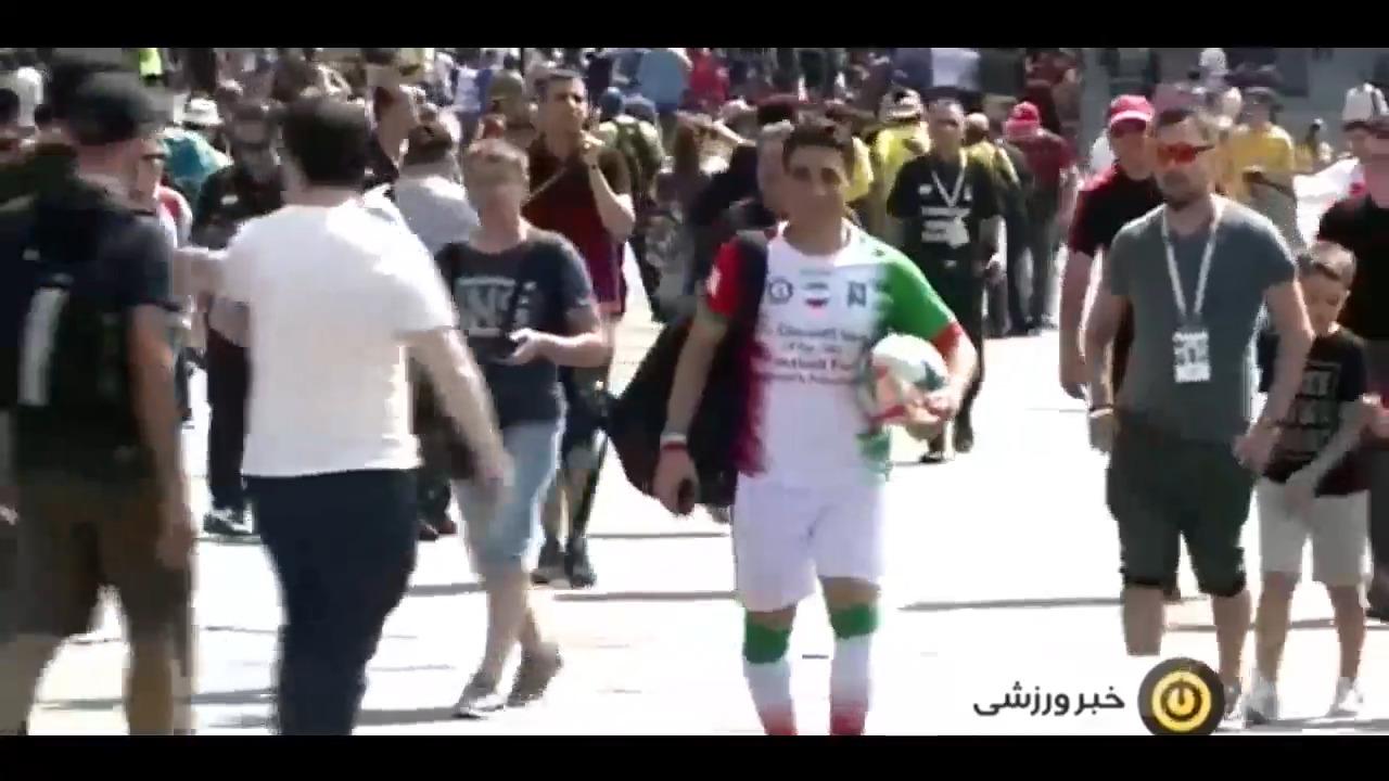 پیام تکان‌دهنده هواداران تیم‌ملی ایران به جهان فوتبال + فیلم