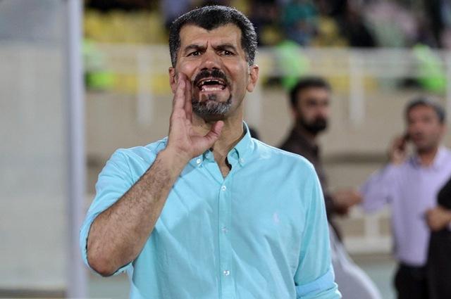 یزدی: چرا کسی اشتباهات داوری علیه تیم استقلال را پیگیری نمی‌کند؟
