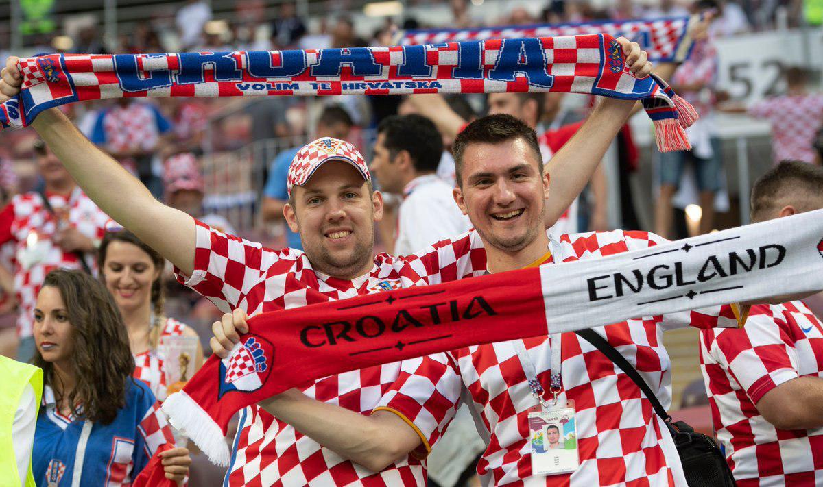 گزارش تصویری حضور هواداران انگلیس و کرواسی در نیمه نهایی جام جهانی ۲۰۱۸ روسیه