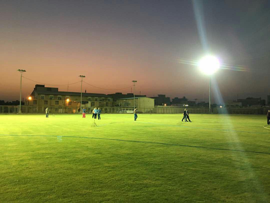 بازسازی نور استادیوم شهدا بندر ماهشهر بعد از 26 سال