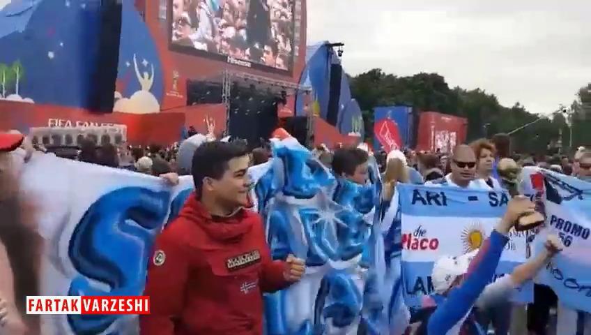 هواداران متعصب آرژانتین در روسیه با فریاد مسی + فیلم