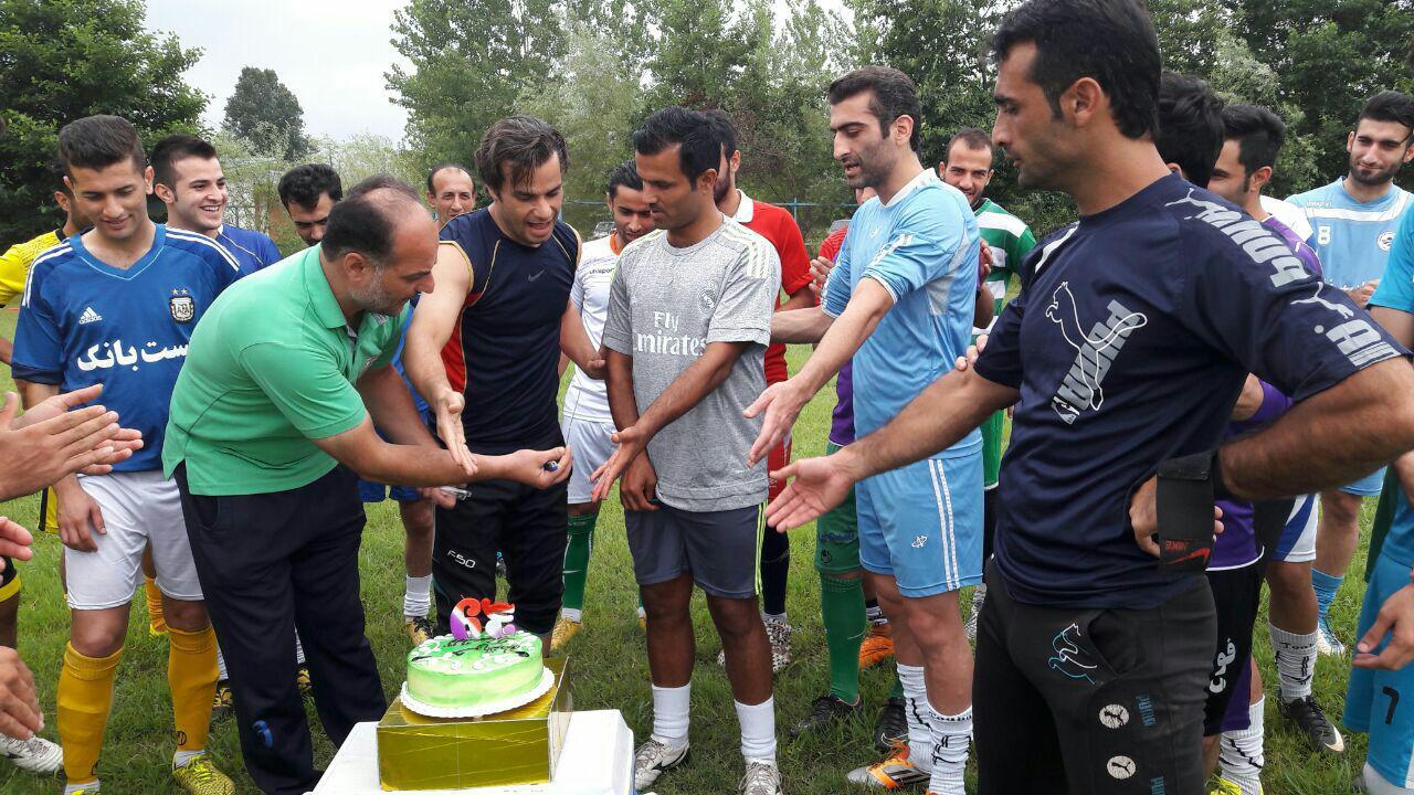 تصاویر/ تمرینات شهرداری فومن با جشن تولد کاپیتان اشجاری