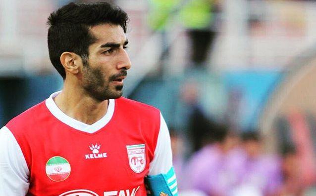 محمد ایرانپوریان به ترکیب تراکتور سازی بازگشت

مدافع سرخ پوشان به این تیم بازگشت !
 
