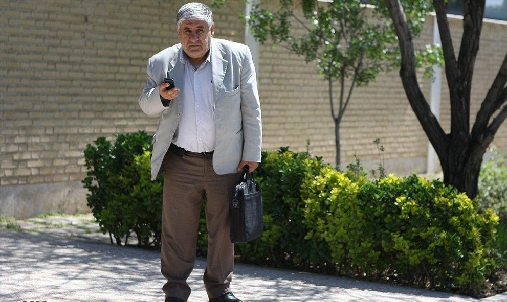  پورکیانی:

محرومیت تماشاگران استقلال خوزستان عادلانه نیست