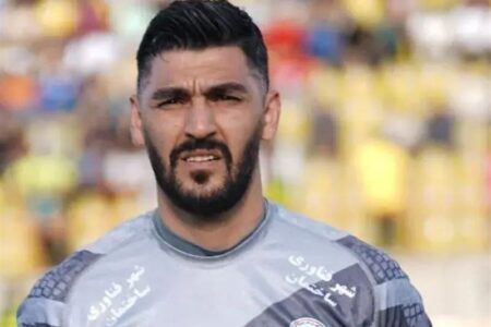 دروازه بان مصدوم ذوب‌آهن از بیمارستان مرخص شد