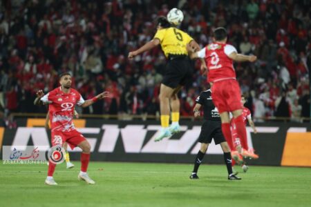 گزارش تصویری دیدار پرسپولیس و سپاهان اصفهان