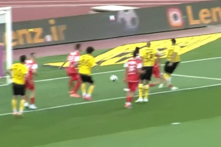 ویدئو | گل اول سپاهان به پرسپولیس توسط محبی